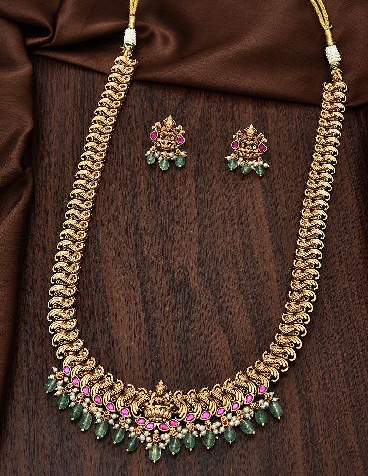 Designer Matt Kempu Lakshmi Devi Long Haaram Set