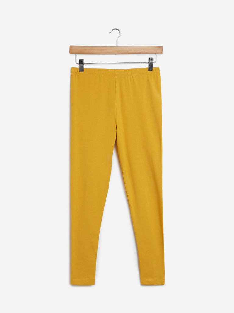 Women Yellow Cotton Churidar Leggings – Cherrypick