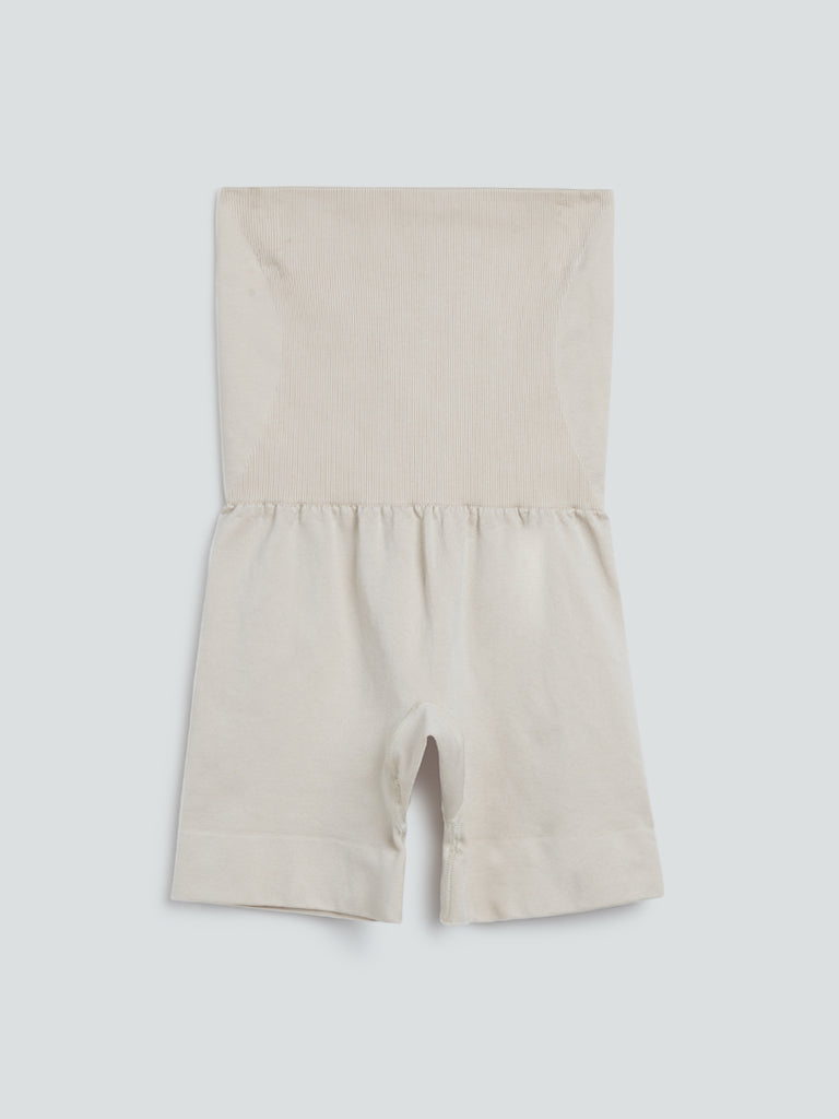 Wunderlove Beige Seam-Free Shaping Shorts