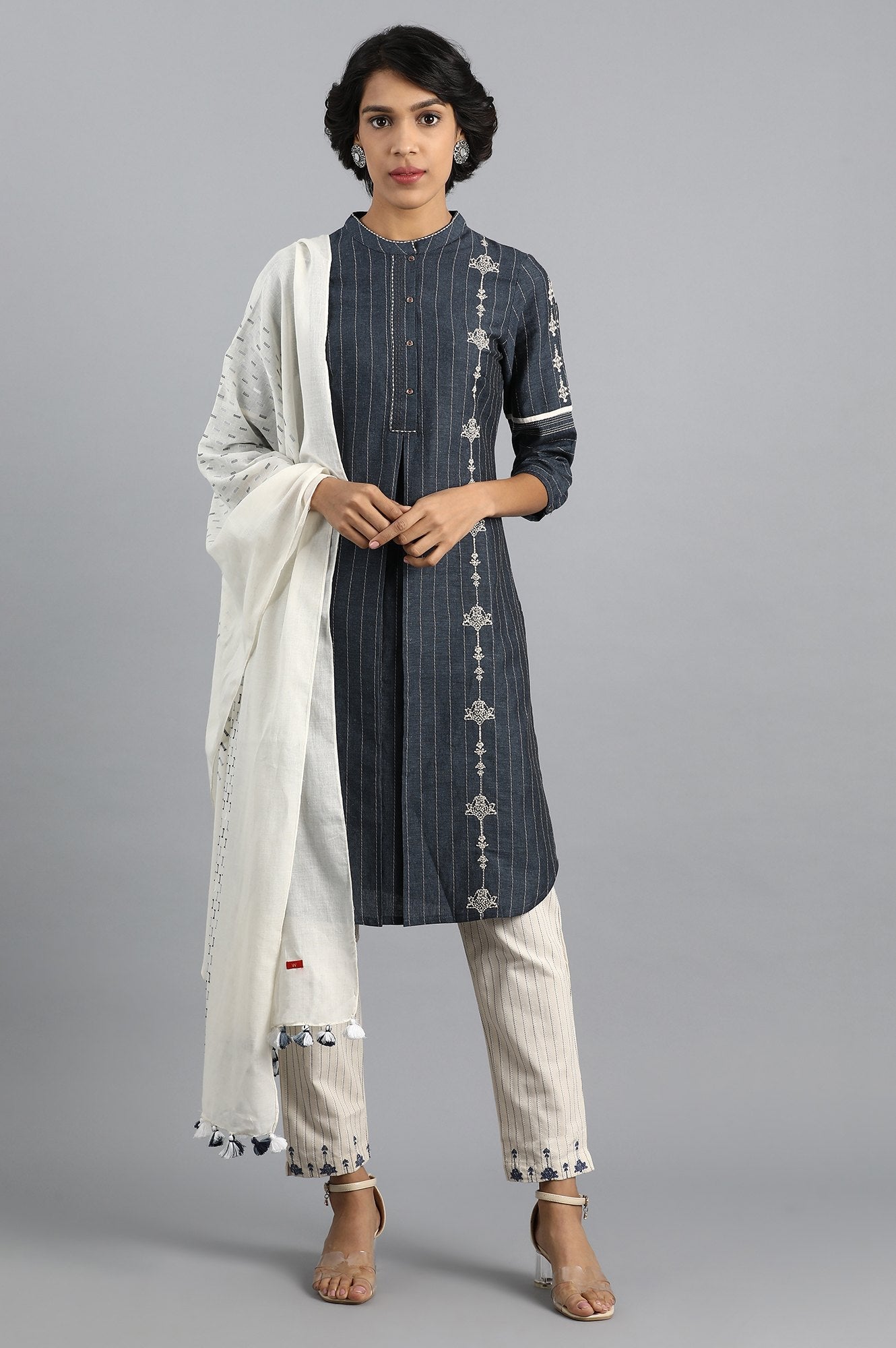 Blue Mandarin Neck Printed kurta