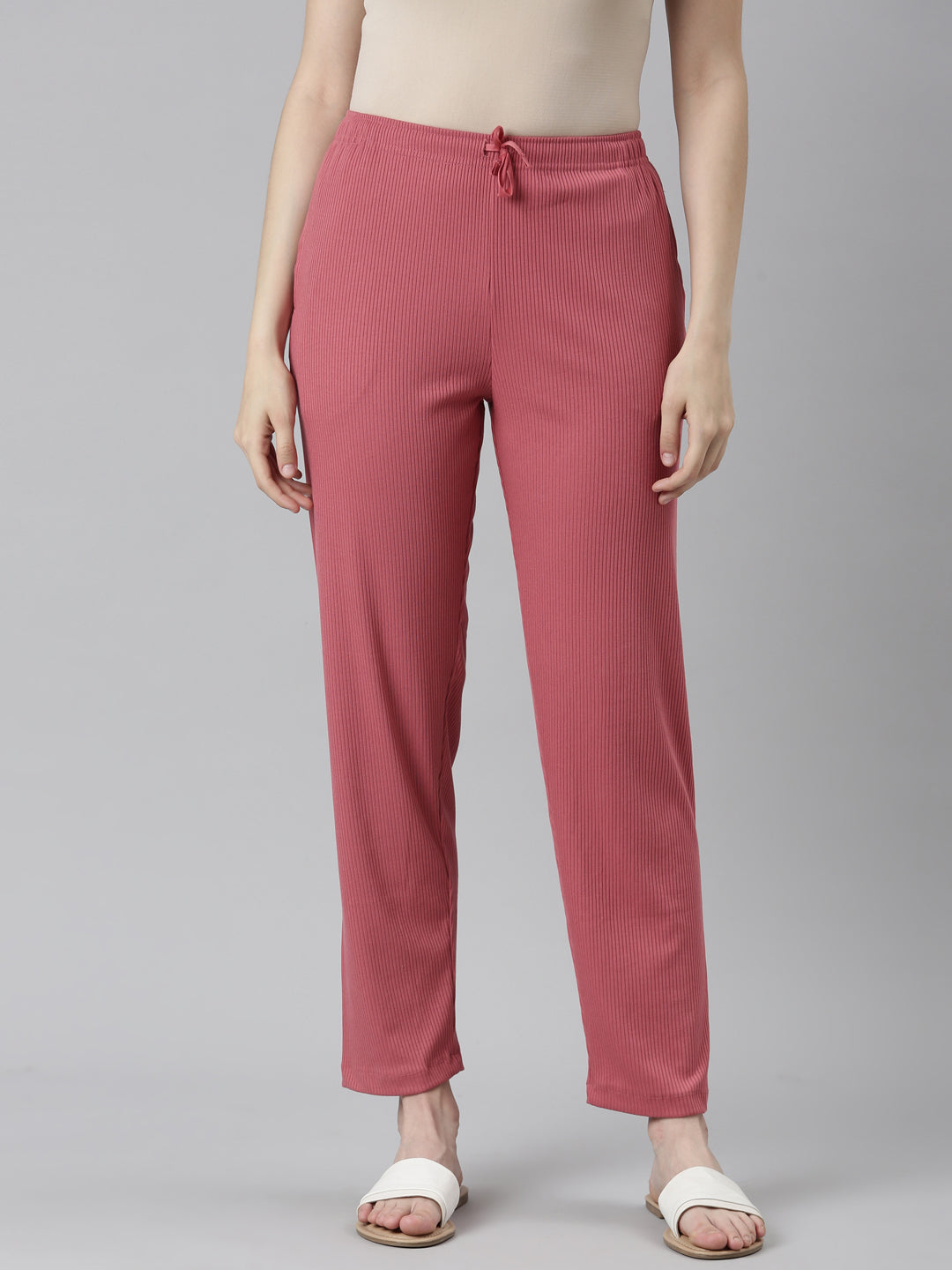 Women Solid Rusty Pink Mid Rise Casual Rib Pants