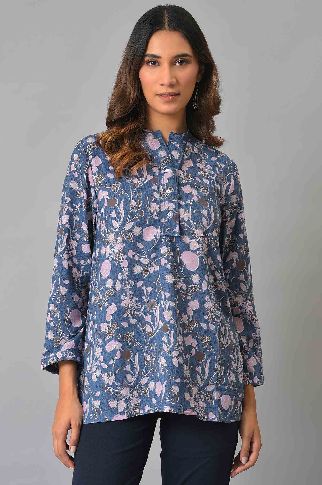 Blue Floral Print Cotton Top In Mandarin Collar