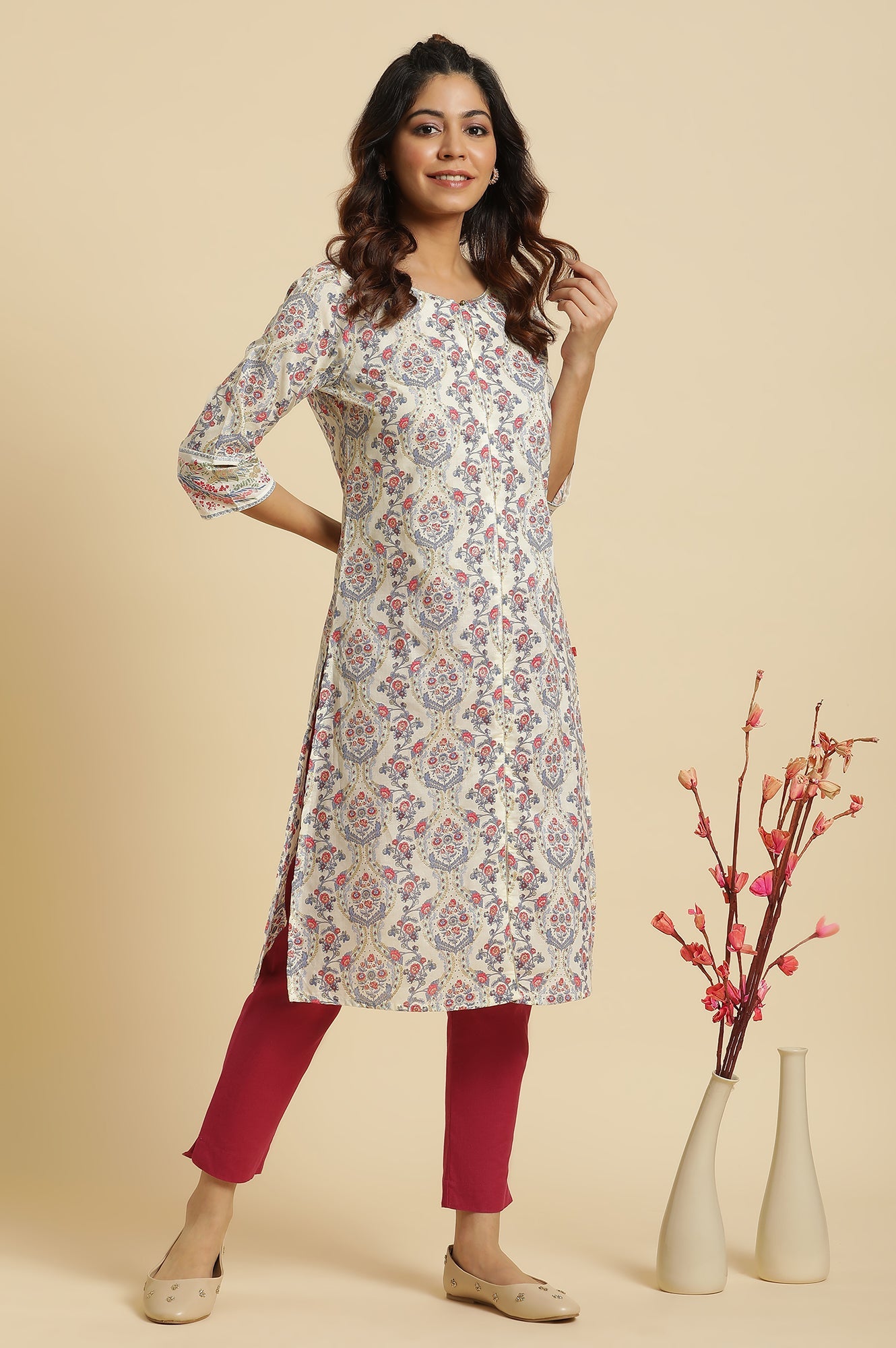 Ecru Cotton Kurta with Multi-coloured Floral Print