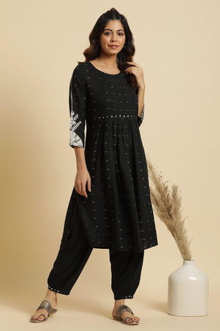 Black Flared Kurta With Bandani & Tie-Dye Detail