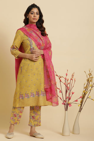 Yellow Floral Printed Kurta, Pants And Pink Dupatta Set