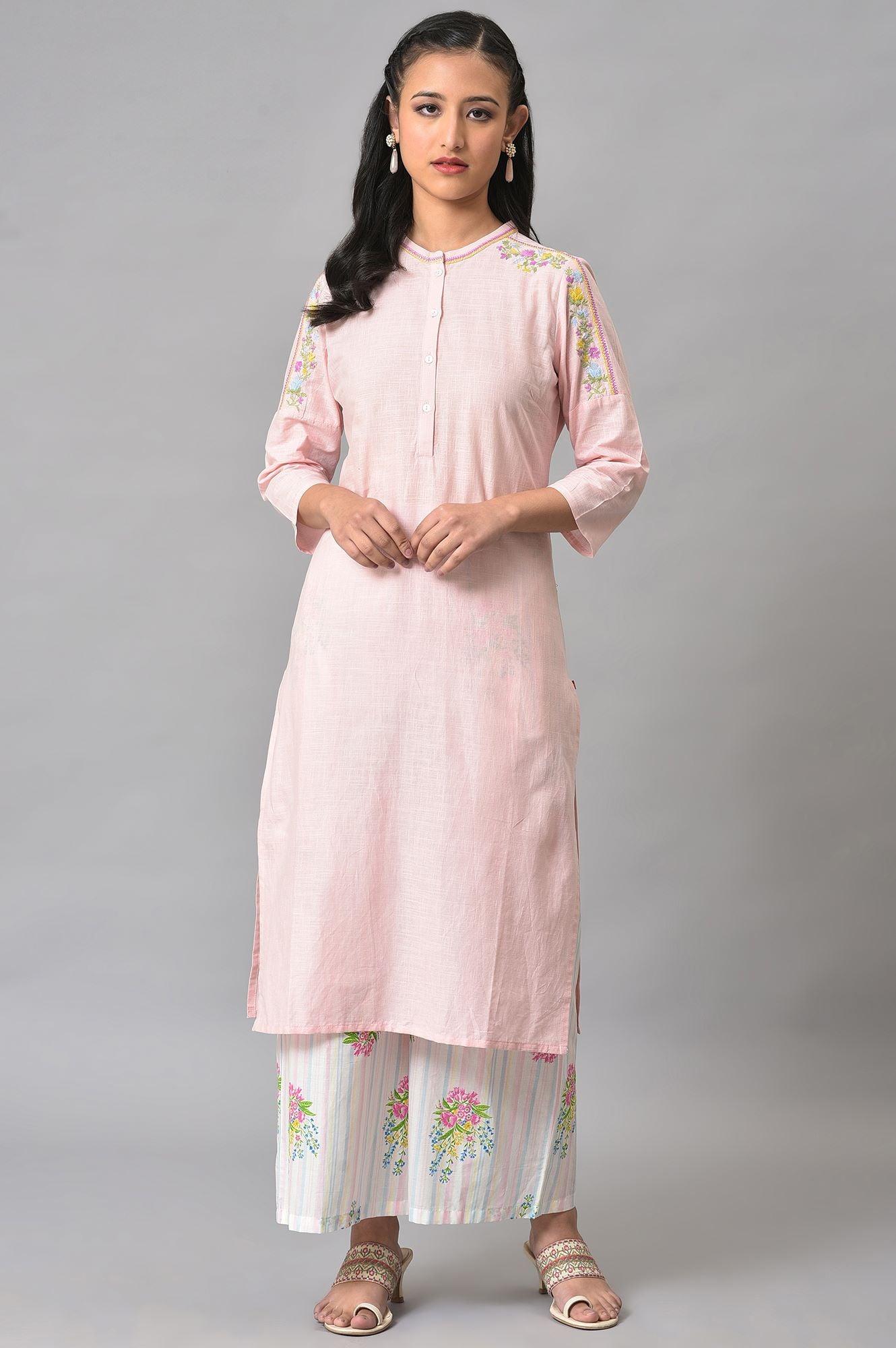 Light Pink Mandarin Collar kurta With Embroidery