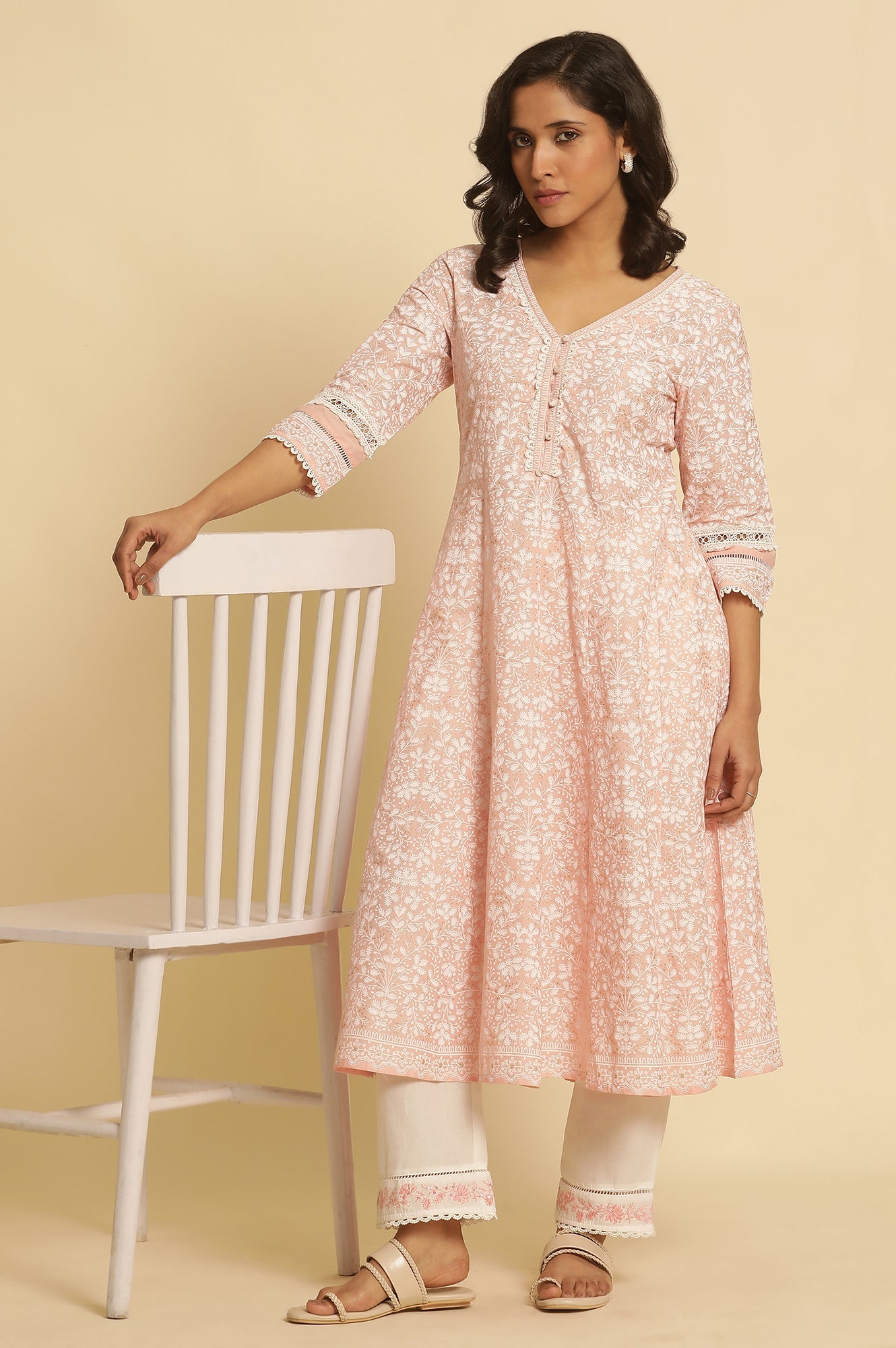 Light Pink Floral Printed Panelled Kurta