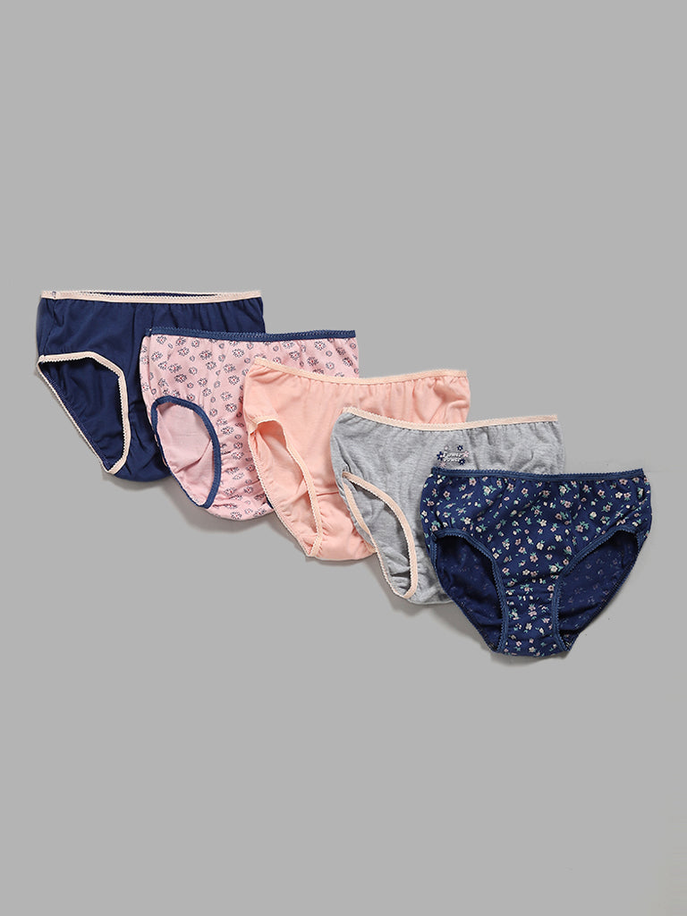 Y&F Kids Assorted Plain & Print Multicolored Brief Pack of 5