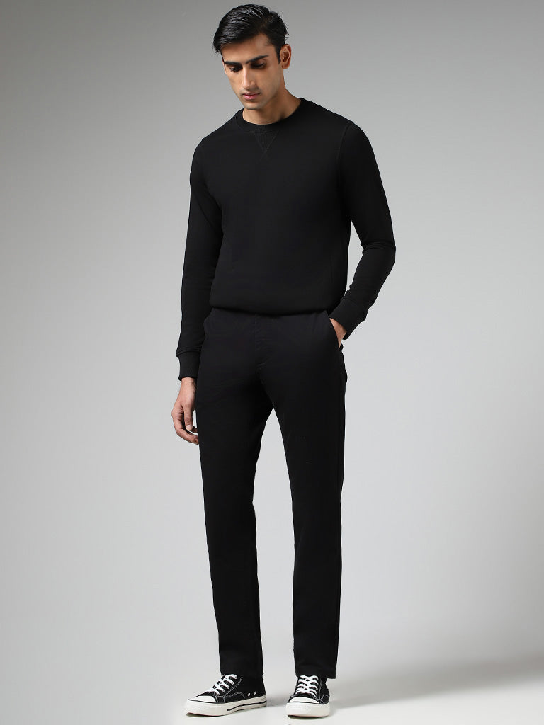 WES Casuals Solid Black Relaxed-Fit Mid-Rise Cotton Chinos