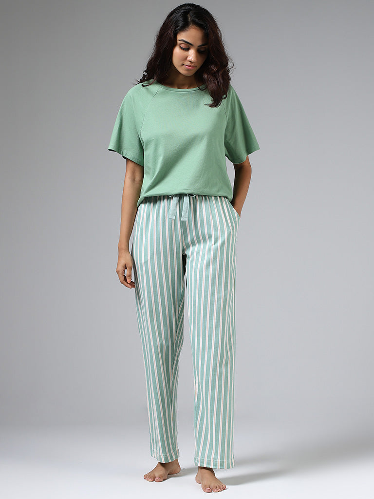 Wunderlove Sage Green Striped Pyjamas – Cherrypick
