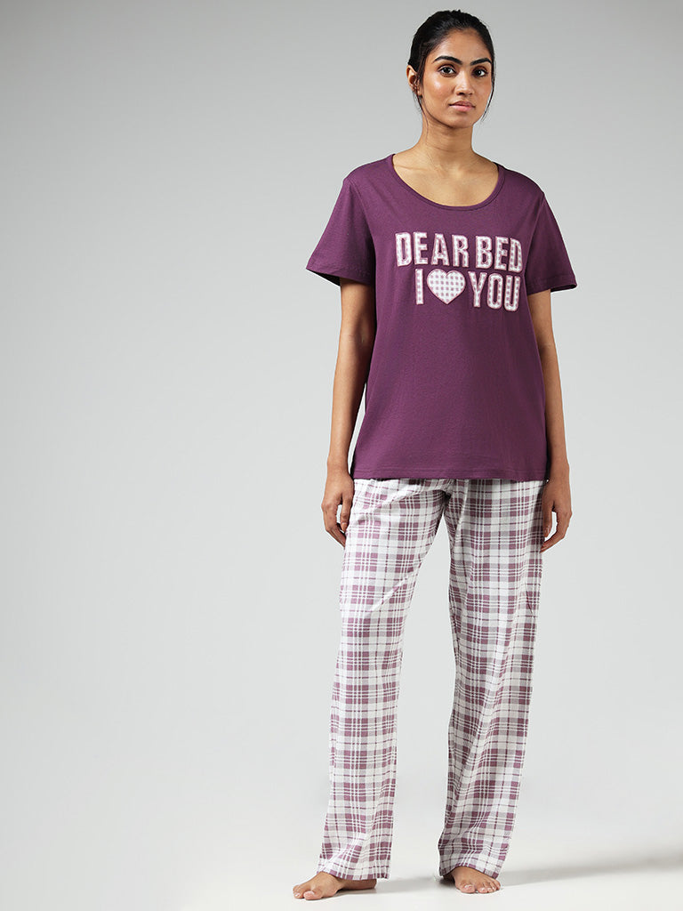 Buy Wunderlove Violet Typographic Printed T-Shirt & Checked