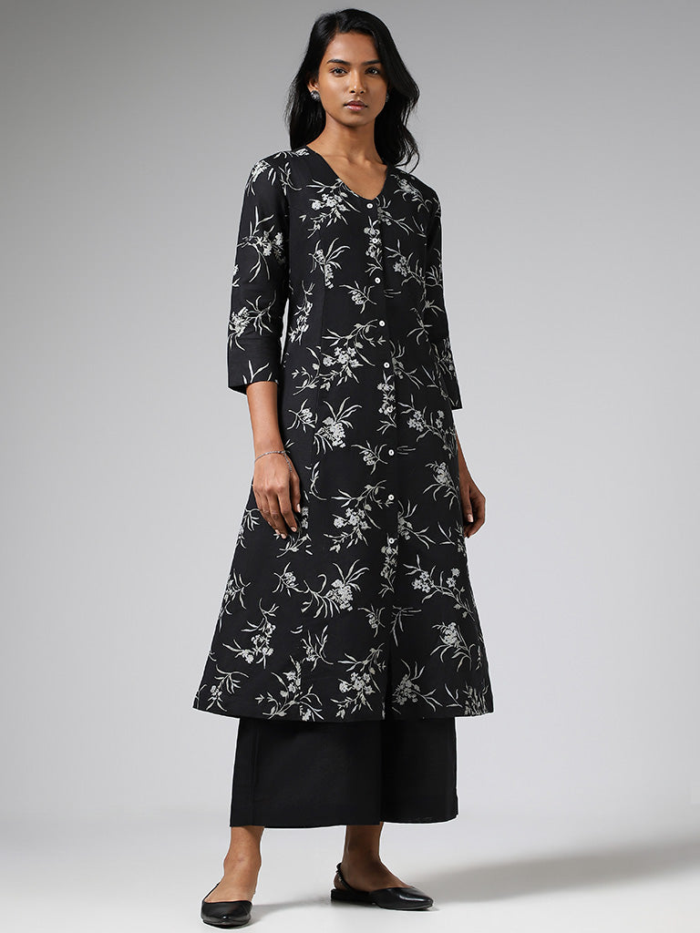 Black Color Floral Printed Womens Kurti at Rs 294 | Latest Collection floral  Kurti, पुष्प मुद्रित कुर्ती - Blog Spud, Tiruppur | ID: 2850428414691