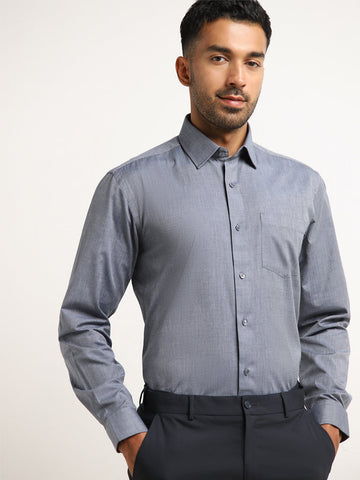 WES Formals Navy Solid Relaxed-Fit Shirt