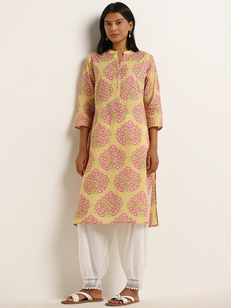 Utsa Yellow Floral Printed Straight Kurta