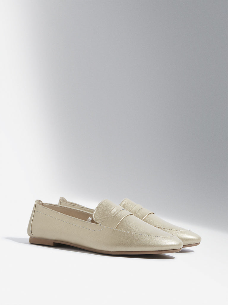 LUNA BLU Light Gold Solid Profile Loafers