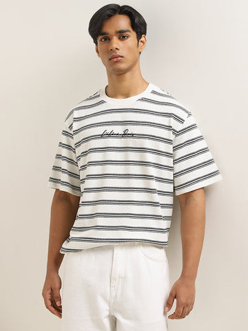 Nuon Black & White Striped Relaxed-Fit T-Shirt