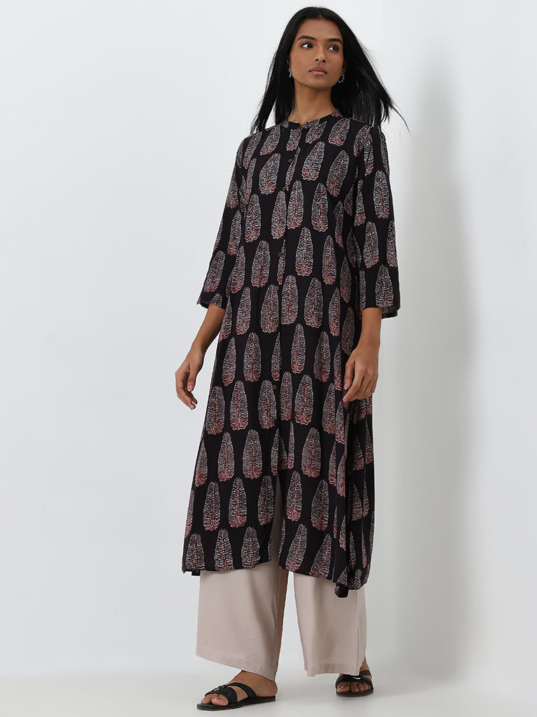 Utsa Black Foliage Printed A-Line Kurta