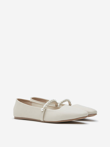 LUNA BLU Ivory Pearlescent Mary Jane Shoes