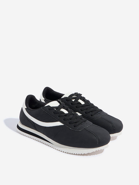 LUNA BLU Black Zipper Detailed Shoes – Cherrypick