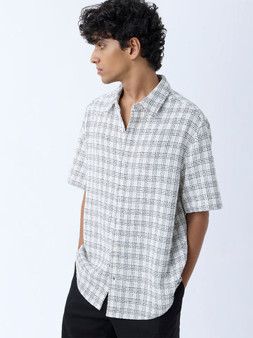 ETA Off-White Checks Detailed Relaxed-Fit Cotton Shirt