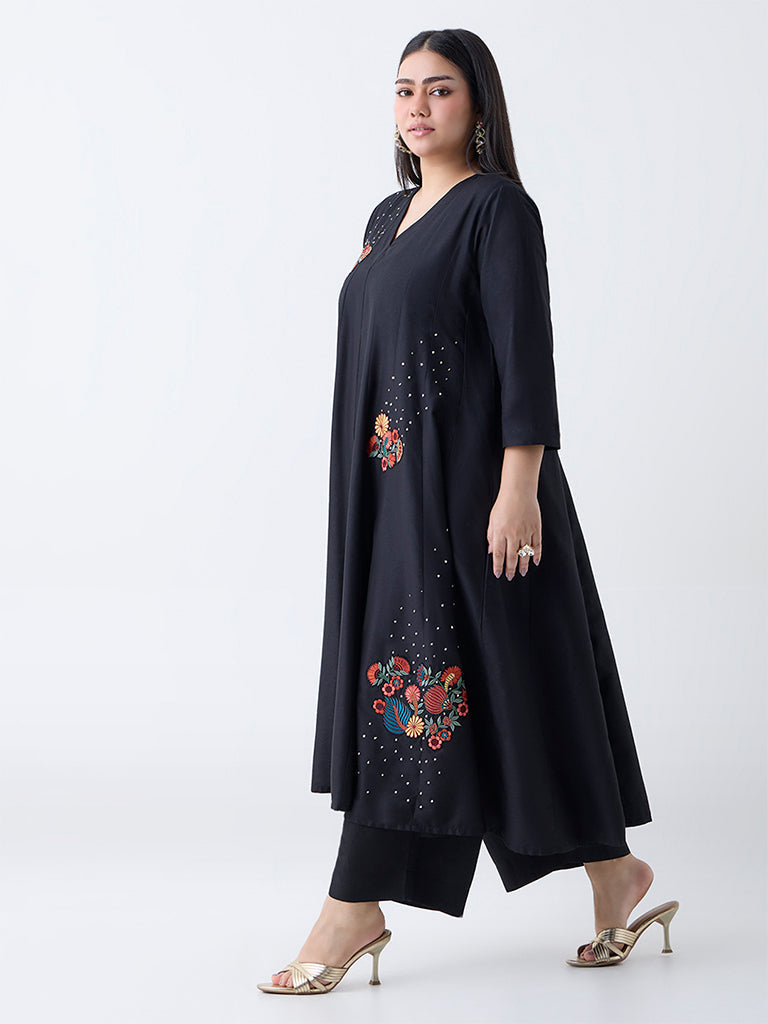 Diza Black Floral Embroidered Anarkali Kurta