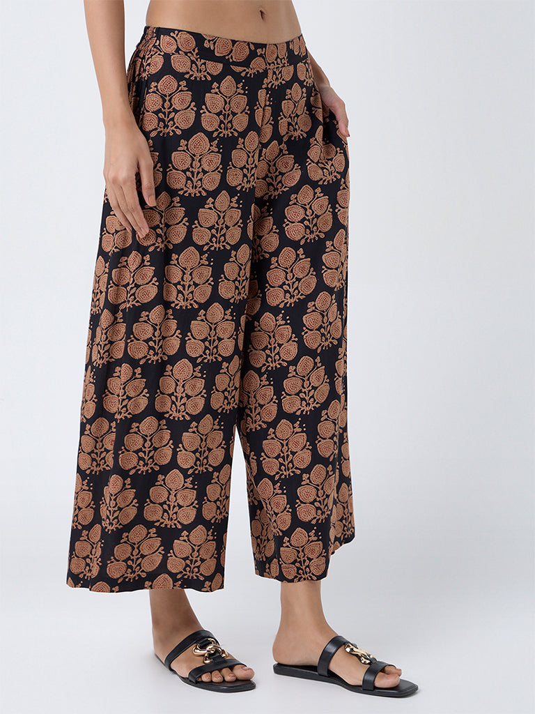 Utsa Black Botanical Printed Palazzos
