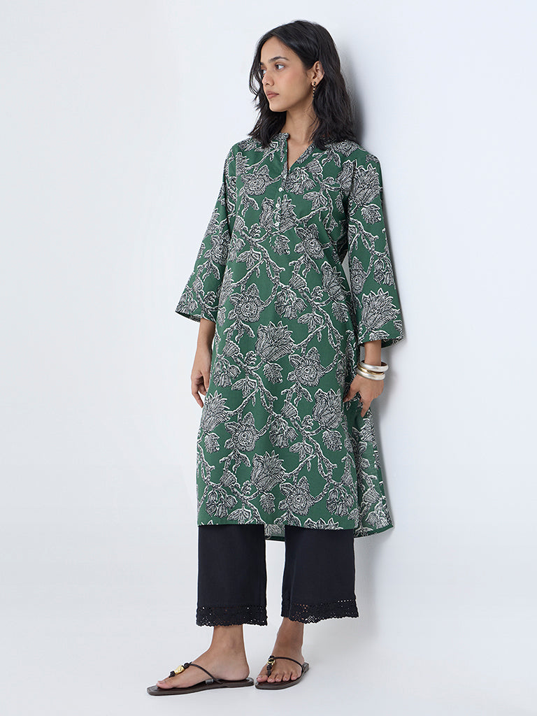 Utsa Dark Green Botanical Pattern Cotton Straight Kurta