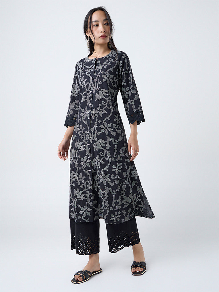 Utsa Black Floral Pattern Cotton-Blend A-Line Kurta
