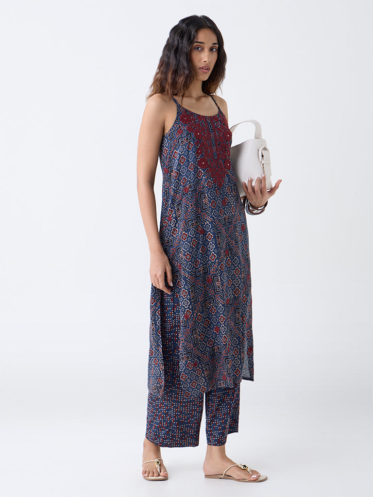 Utsa Indigo Floral Embroidered Straight Kurta