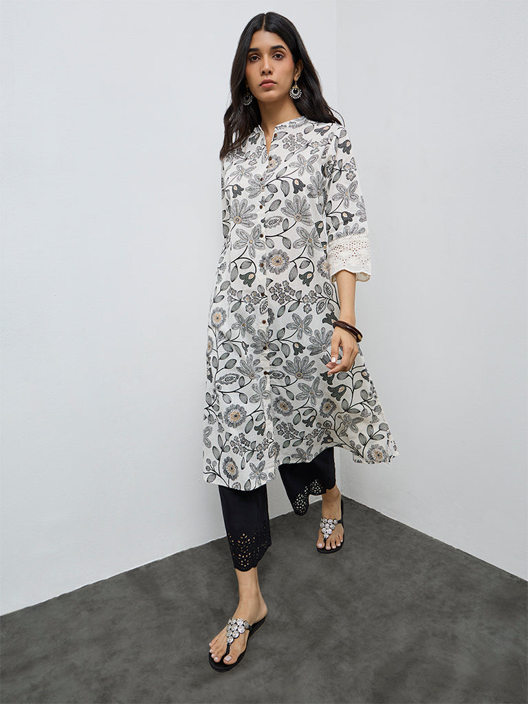 Utsa Off-White Floral Pattern Cotton-Blend A-Line Kurta