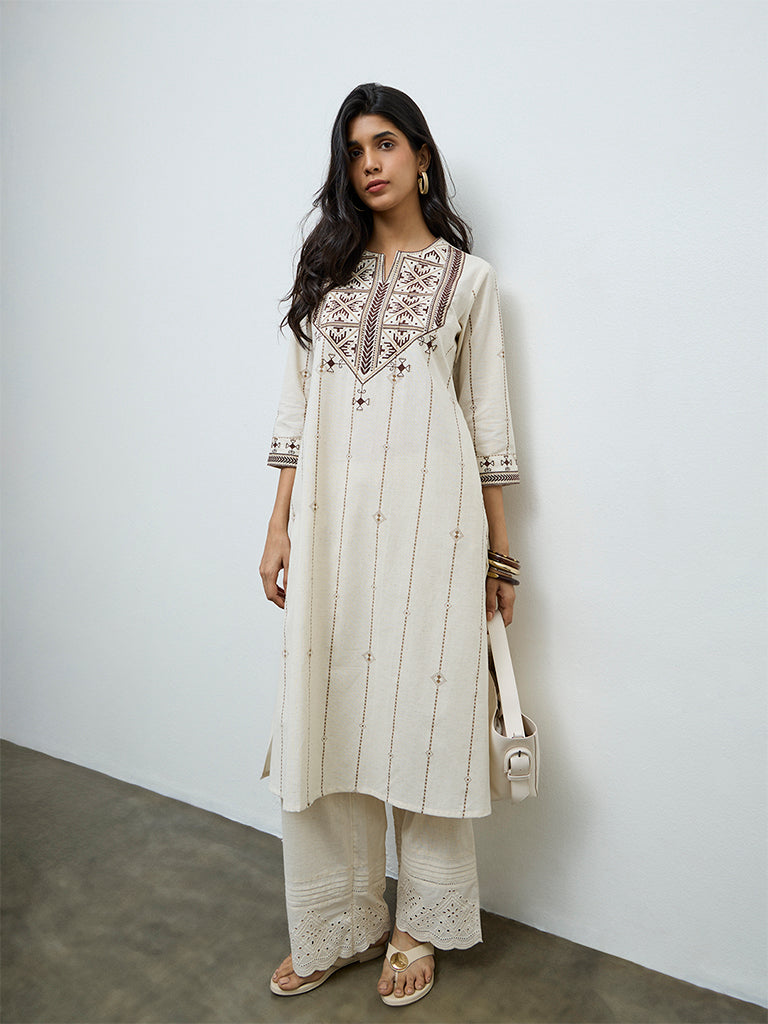 Utsa Off-White Aztec Embroidered Cotton-Blend A-Line Kurta
