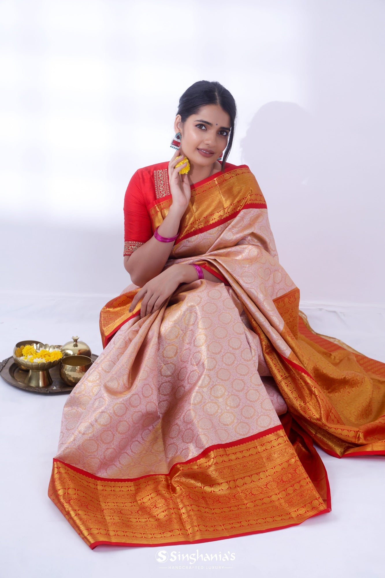 Salmon Coral Kanjivaram Silk Saree With Floral Ogival Weaving