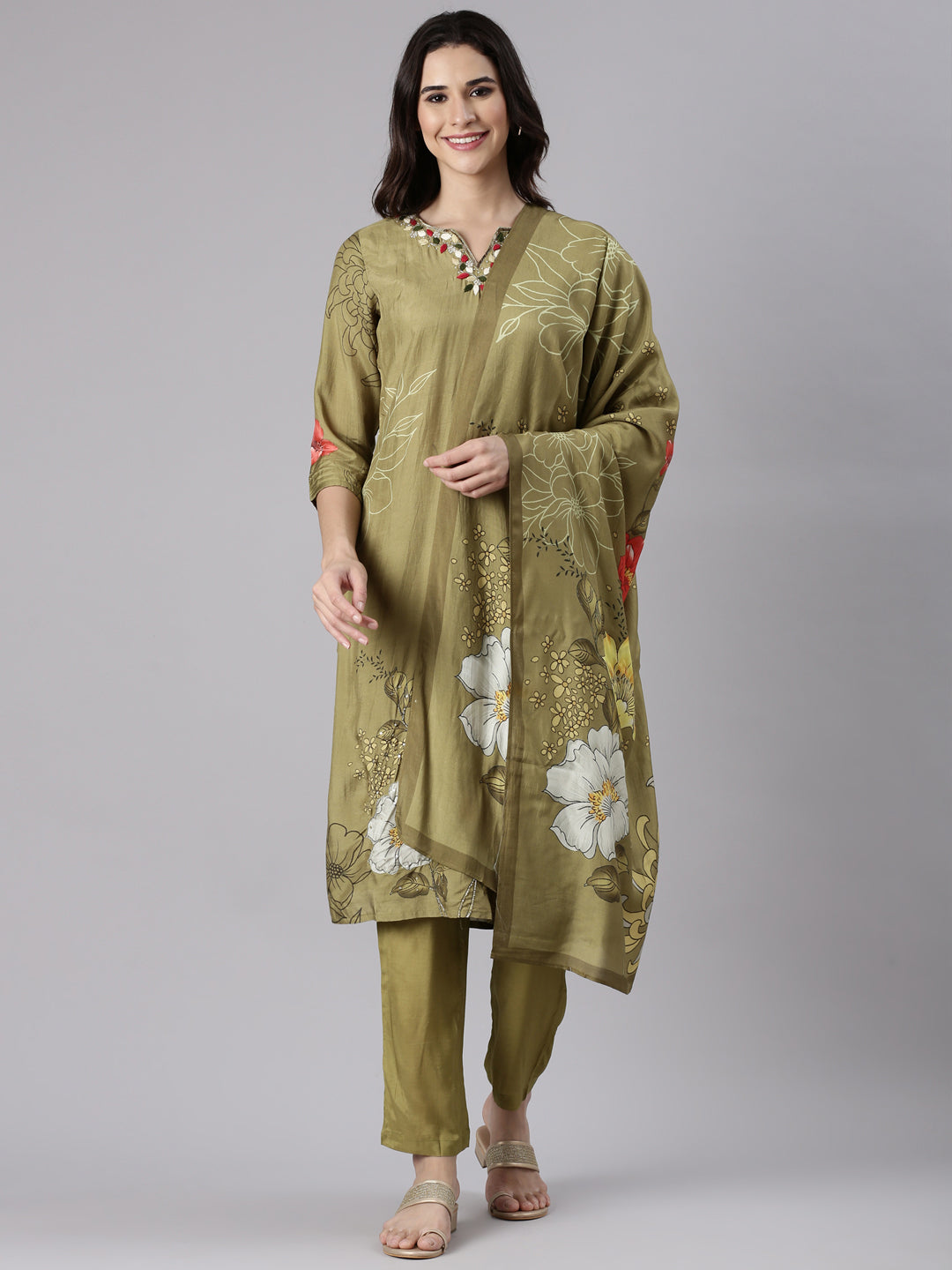 Mehadi Green Muslin Digital Print Three Piece Set