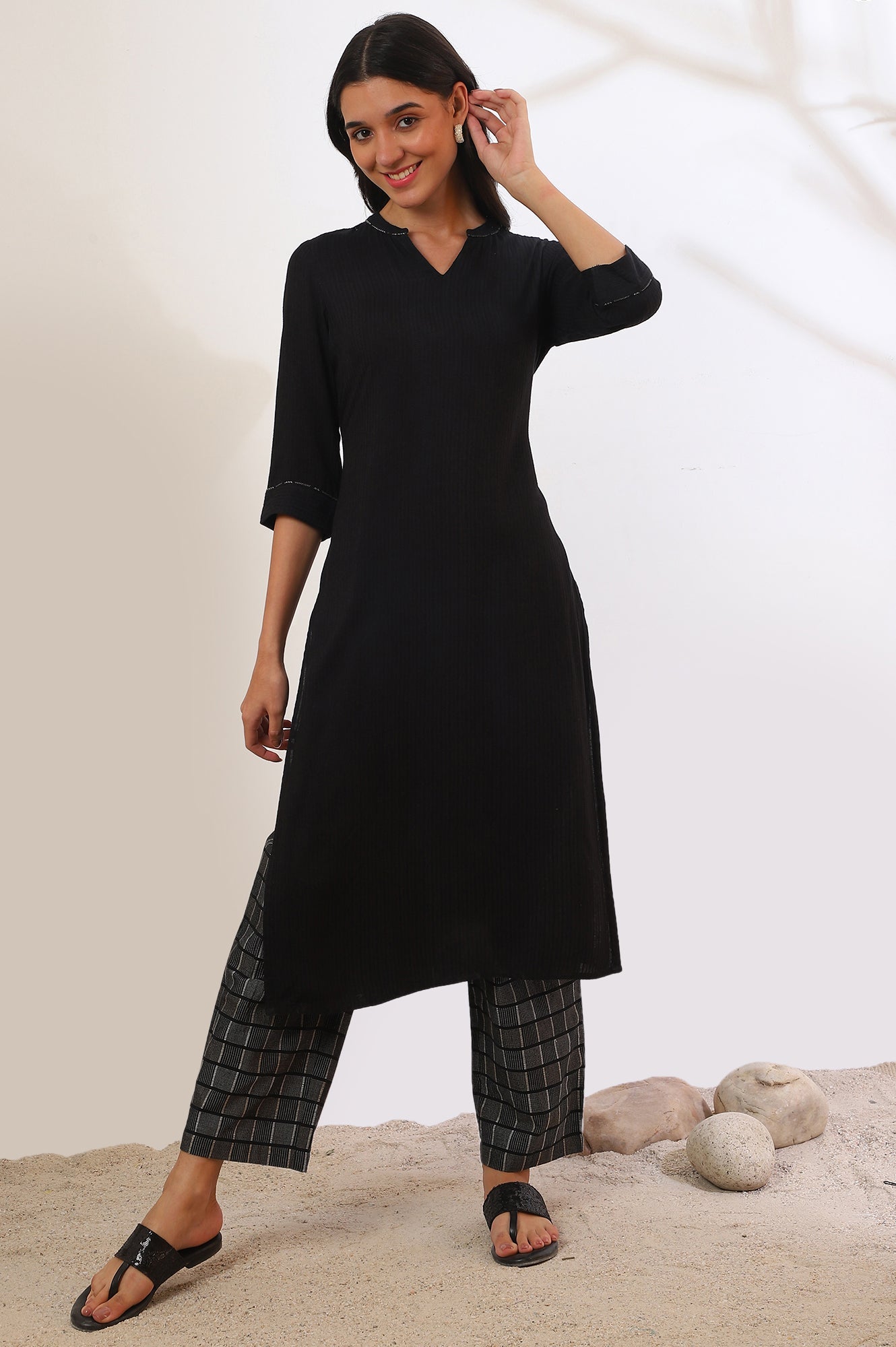 Black Solid Straight Kurta & Palazzo Set