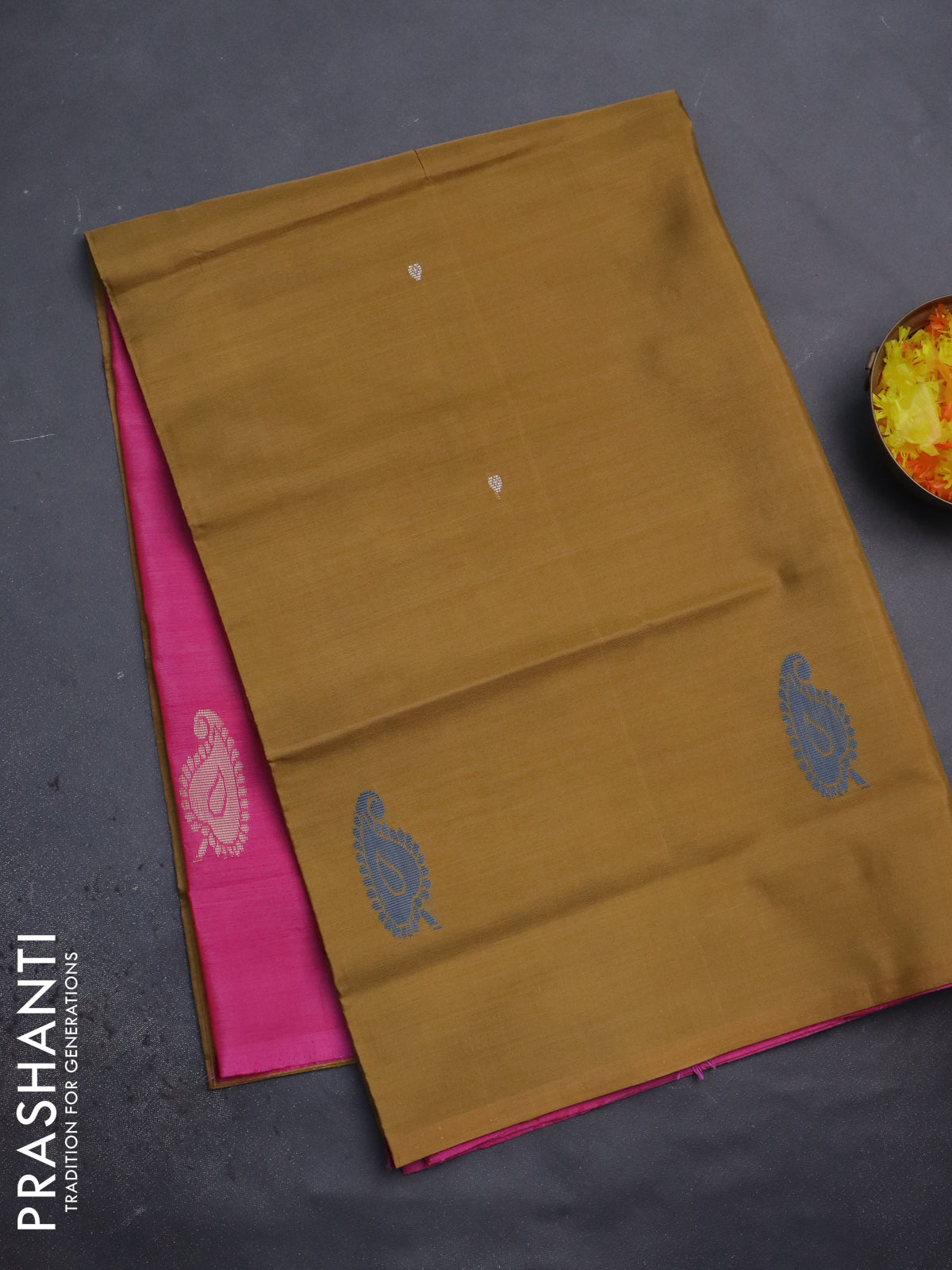 Banana pith saree dark mustard and pink with thread woven buttas in borderless style