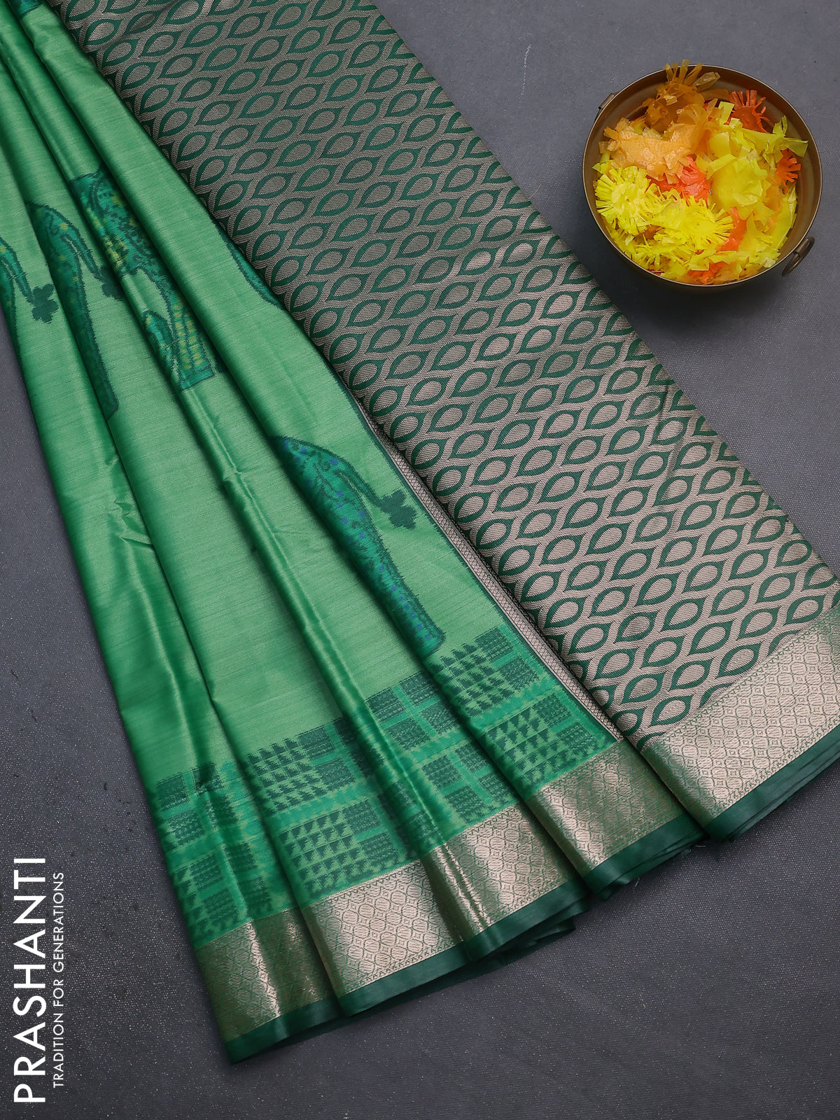 Bangalori semi silk saree green and dark green with allover elephant ikat butta weaves and zari woven border