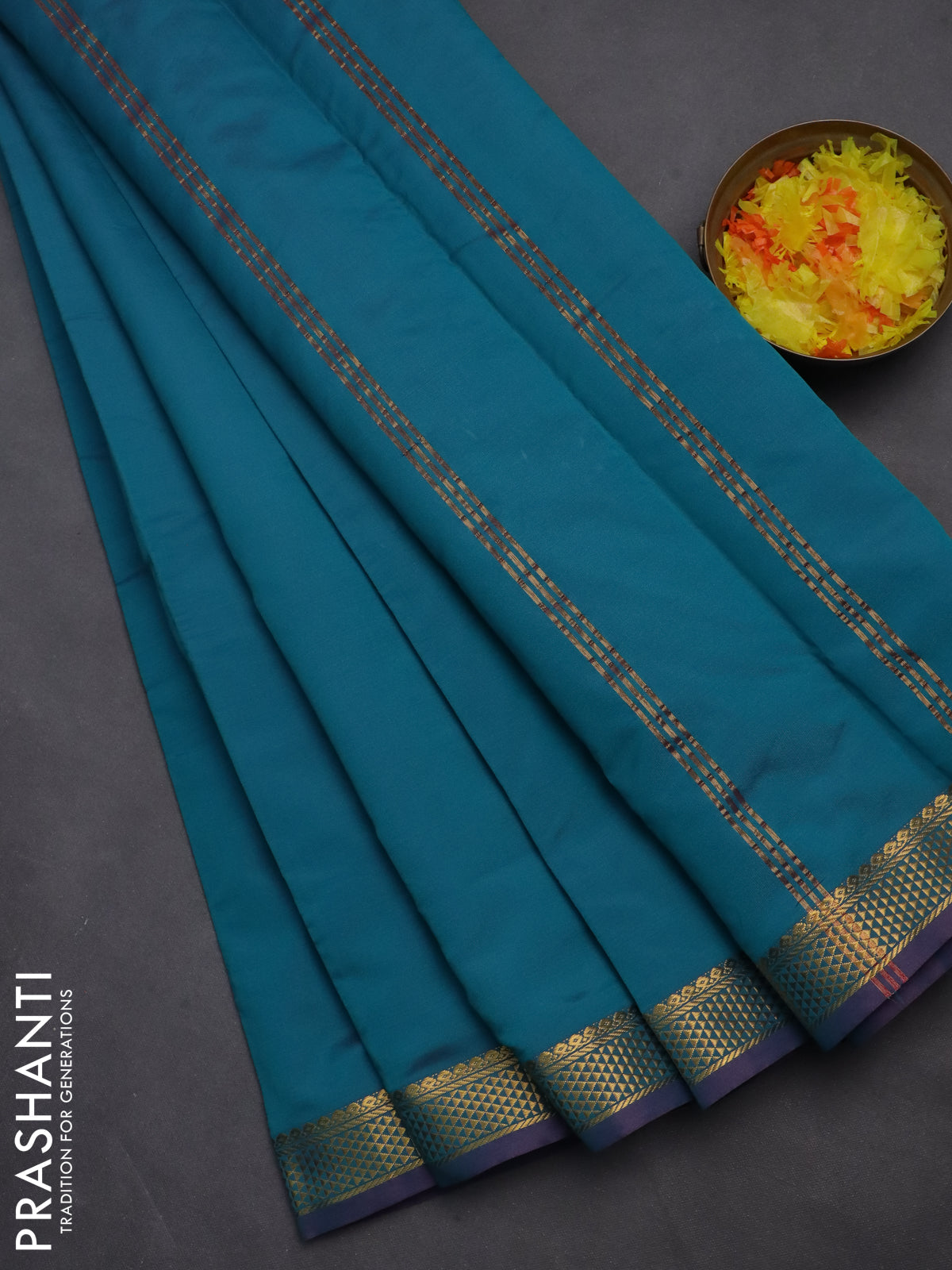10 yards salem silk saree peacock green with plain body and zari woven border