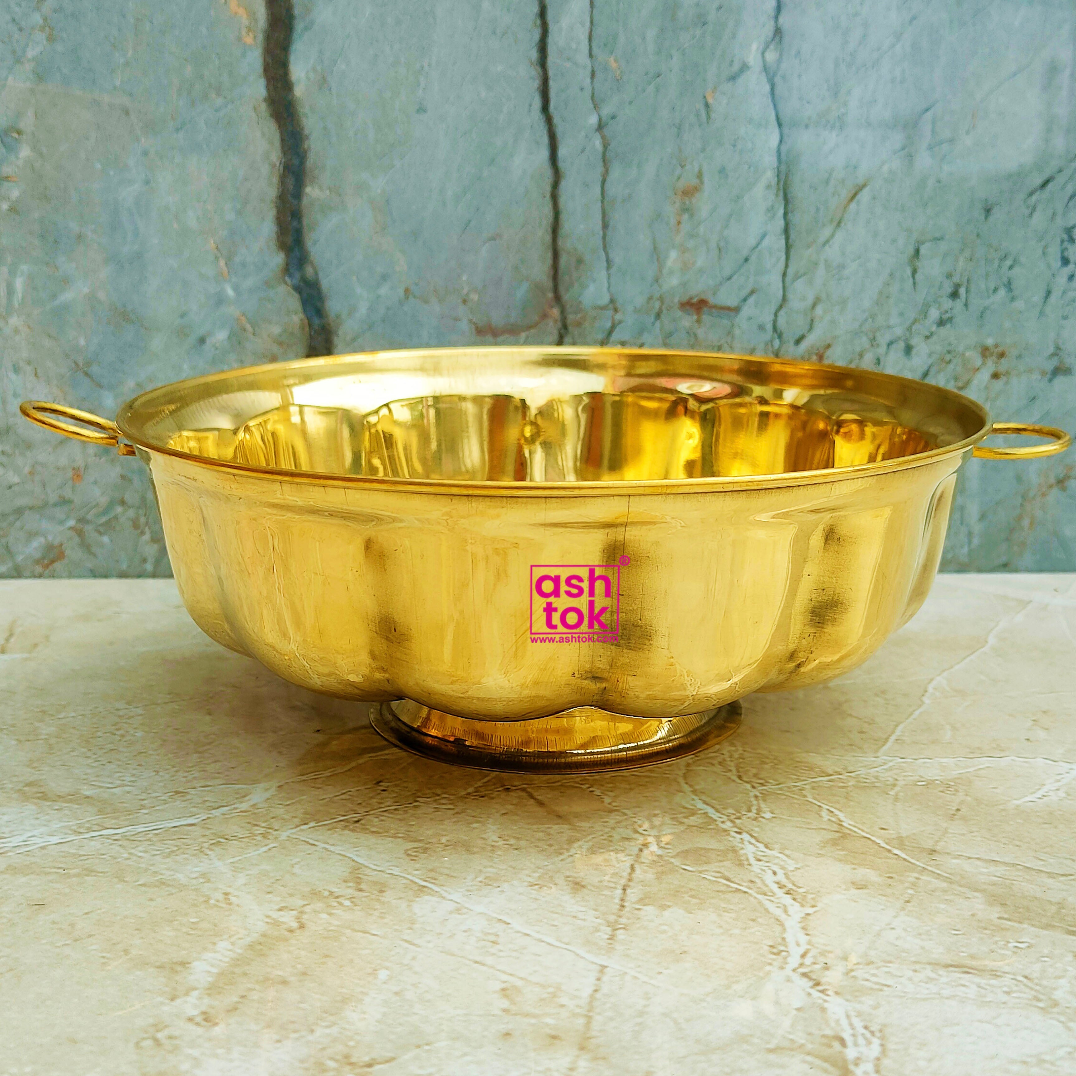 Buy Goldgiftideas Brass Crystal Flower Diya for Home Temple, Return Gifts  for Festival, Oil Lamp, Pooja Items for Gift, Spiritual Gift Item Online in  India - Etsy