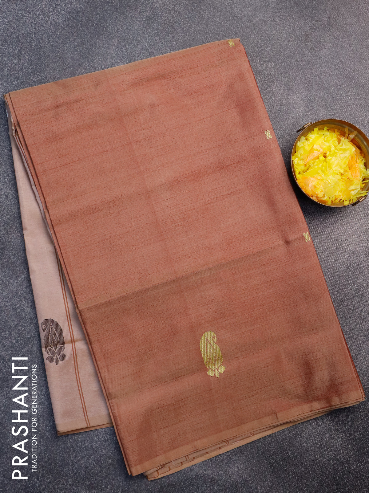 Banana pith saree dual shade brown and dark beige with thread woven buttas in borderless style with blouse