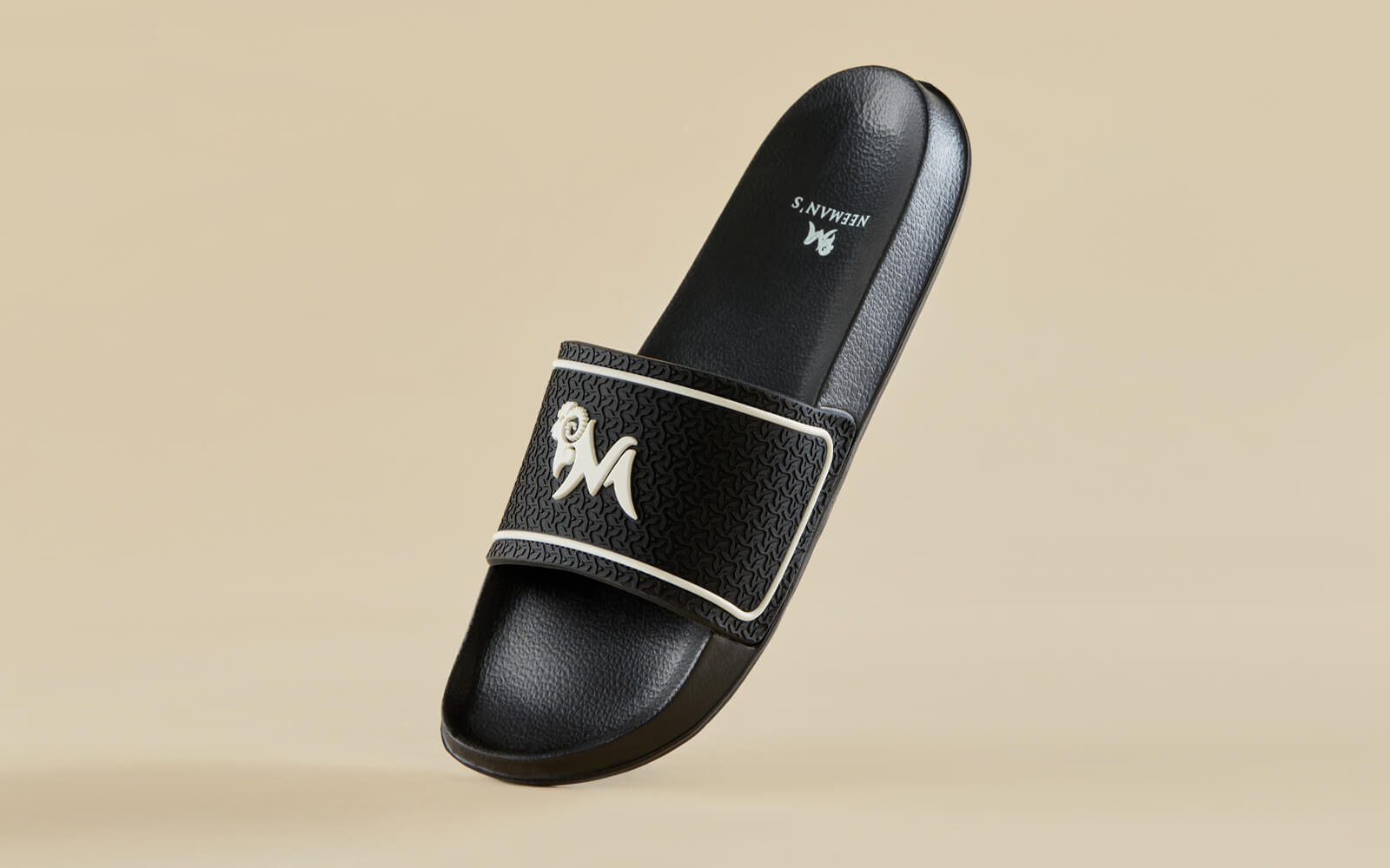 Signature Slides : Coal Black