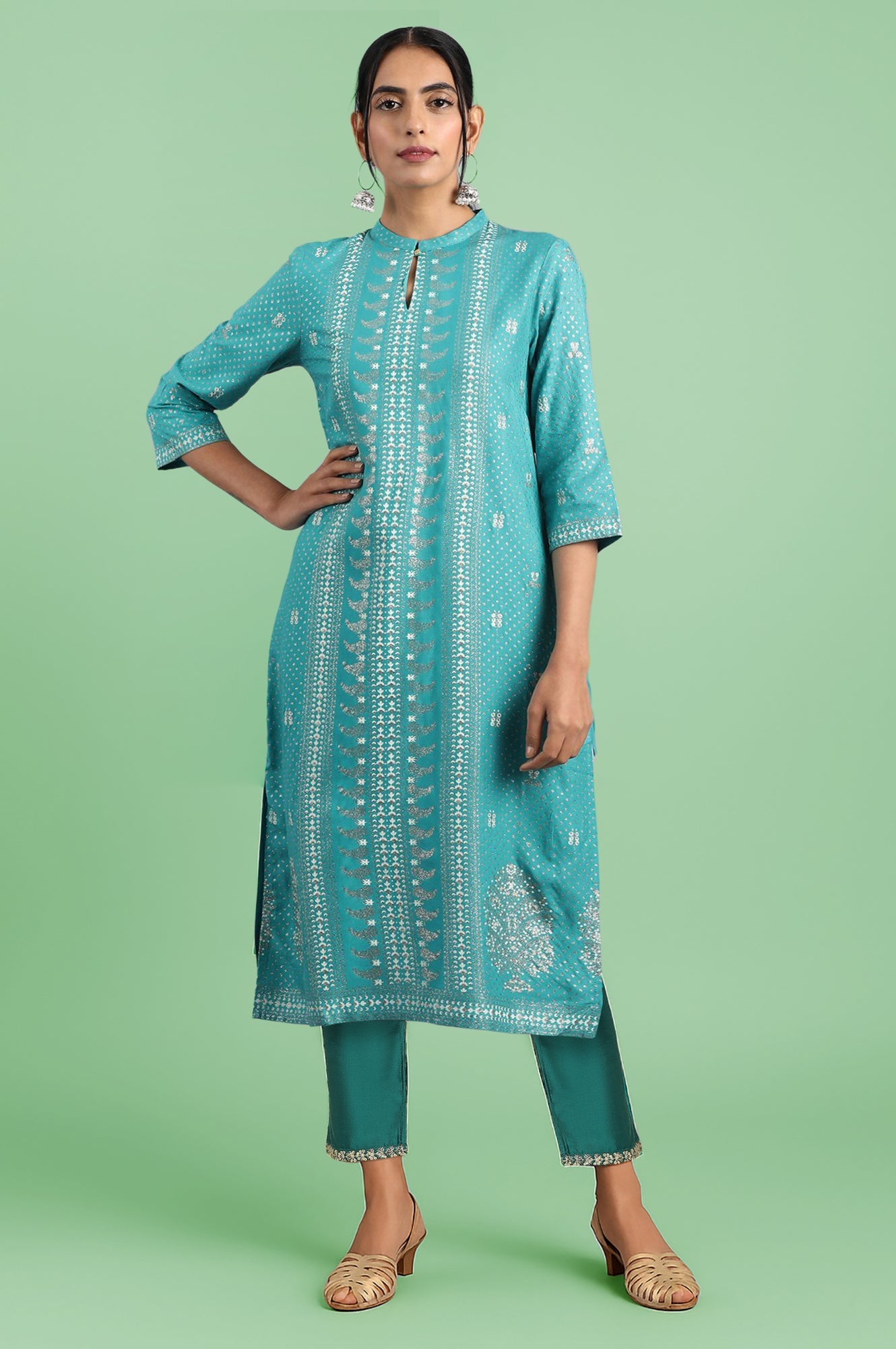 Blue Floral Printed Straight Kurta with Slim Pant Set