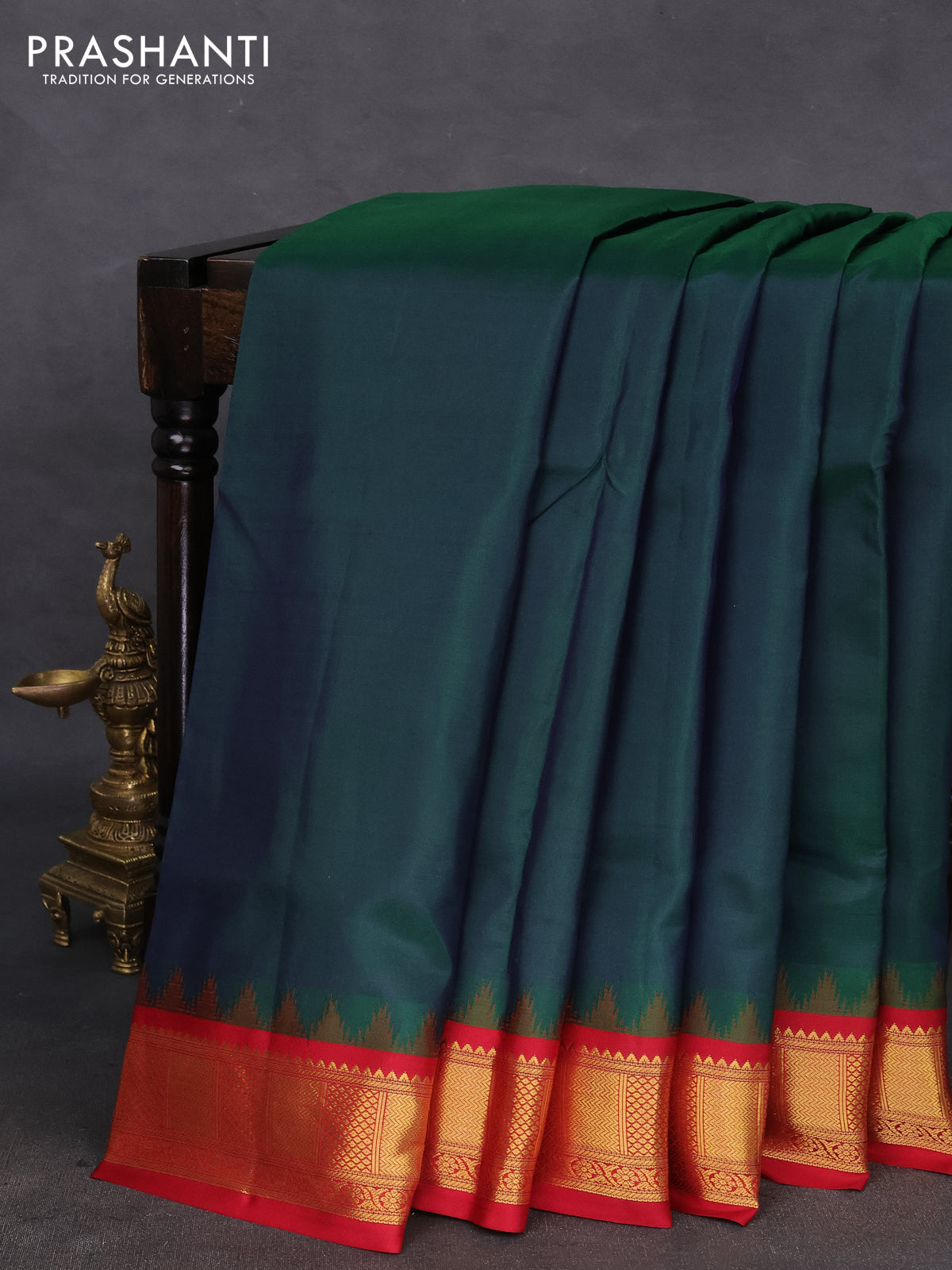 10 yards silk saree dual shade of greenis h blue and maroon with plain body and temple design zari woven border