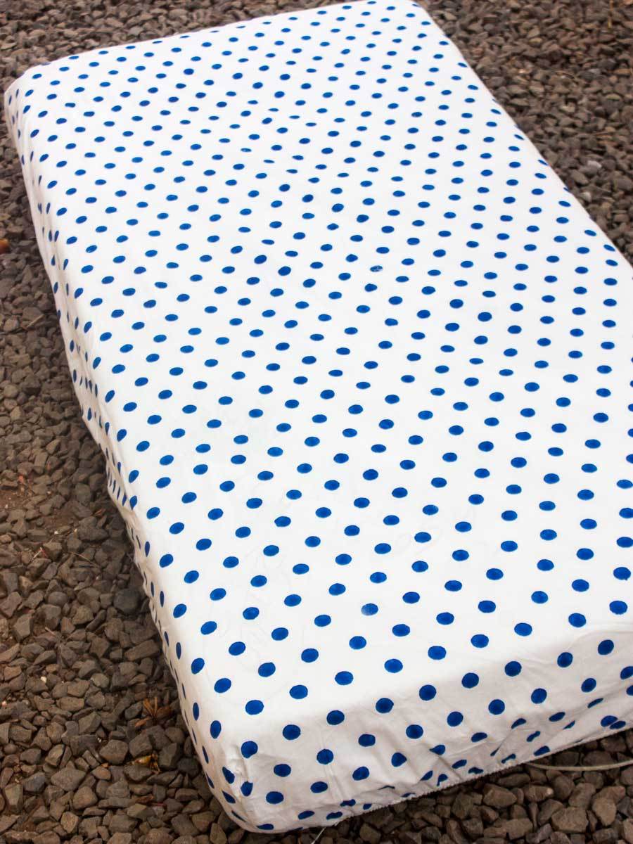 Polka Cotton Cot/Crib Fitted Sheet