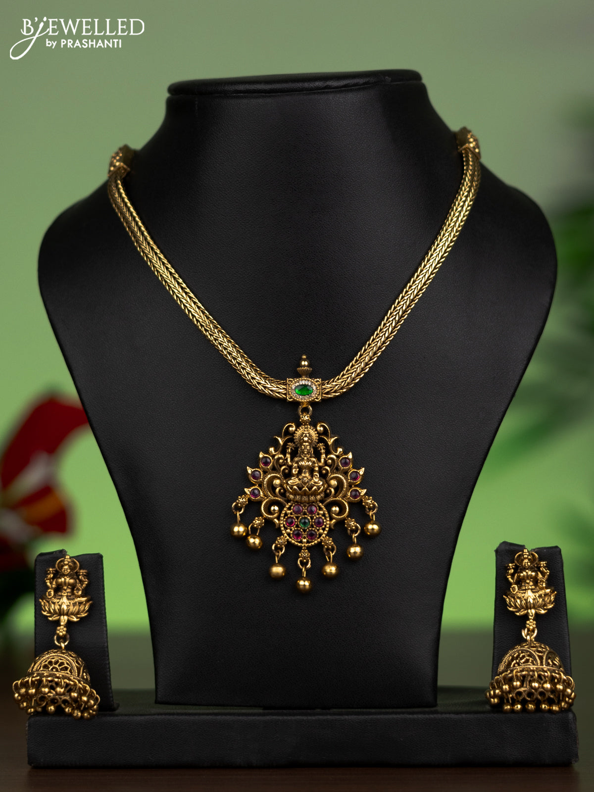 Antique attigai necklace with kemp & cz stones and golden beads hanging