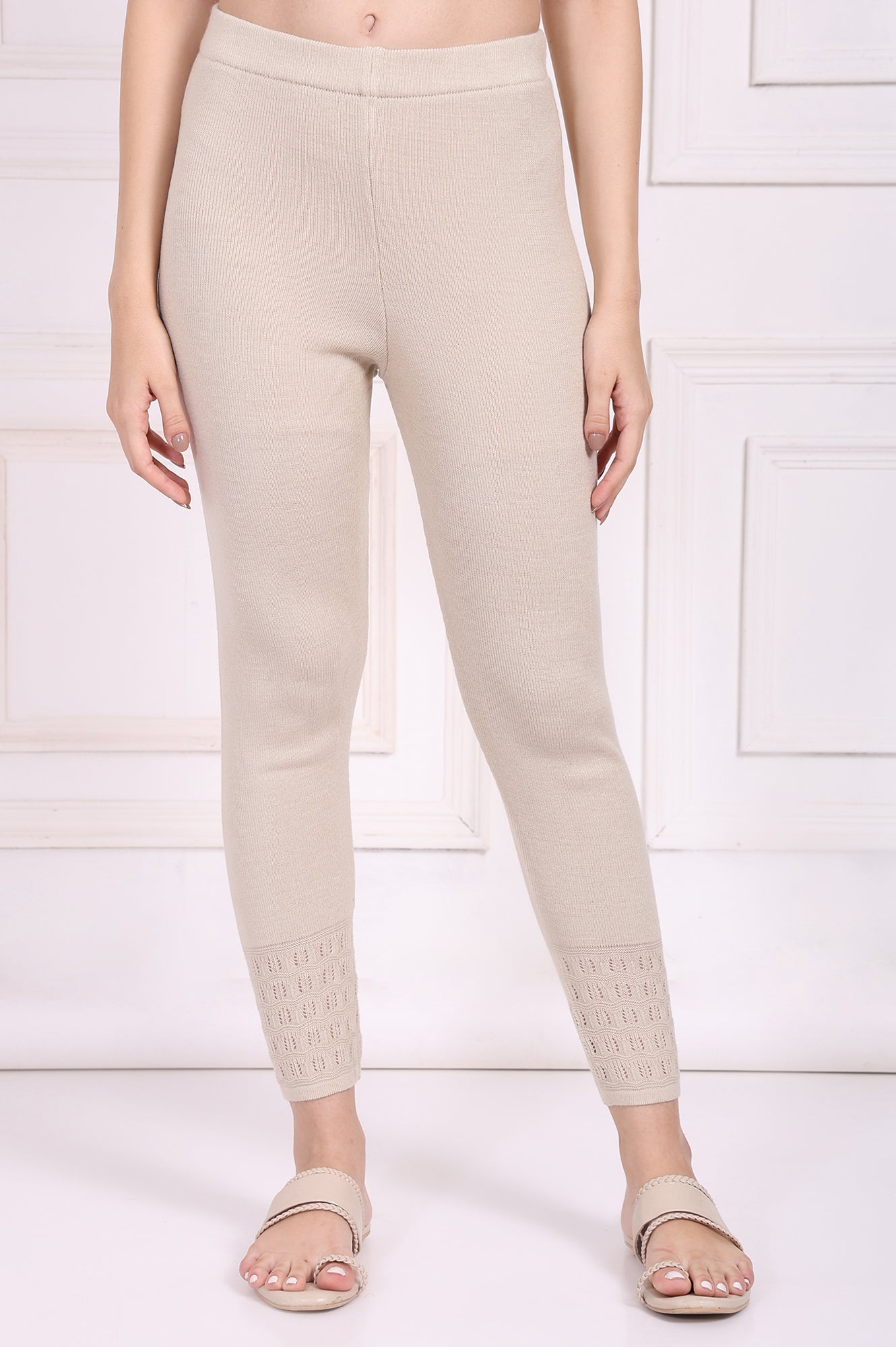 Beige Solid Acrylic Winter Legging