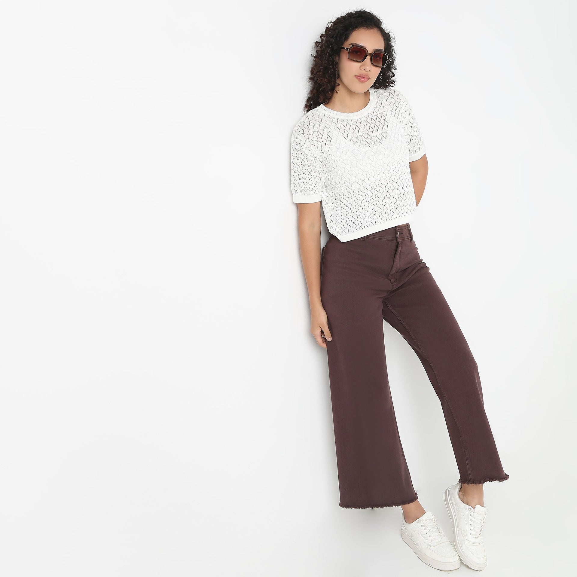 Betty Cropped Fashion Round Neck Tee