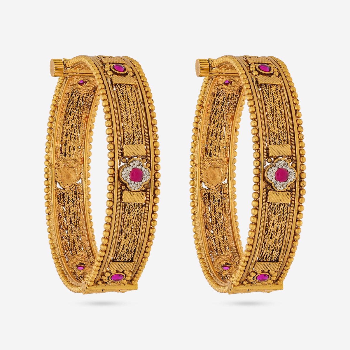 Antique Bangle 193661