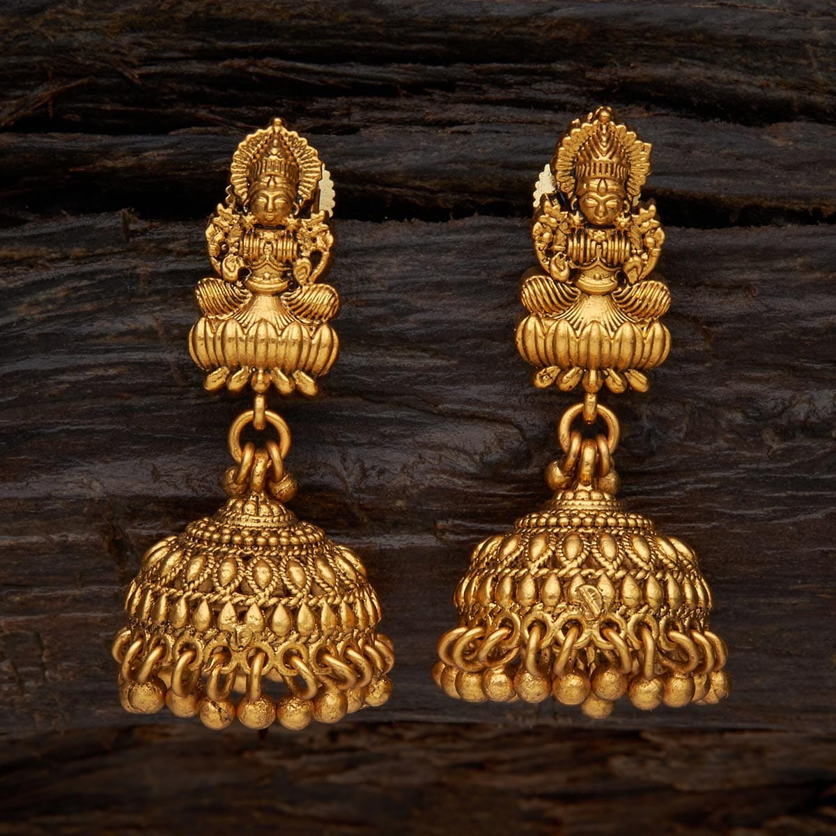 Buy Spool Model Gold Women Earrings- Joyalukkas