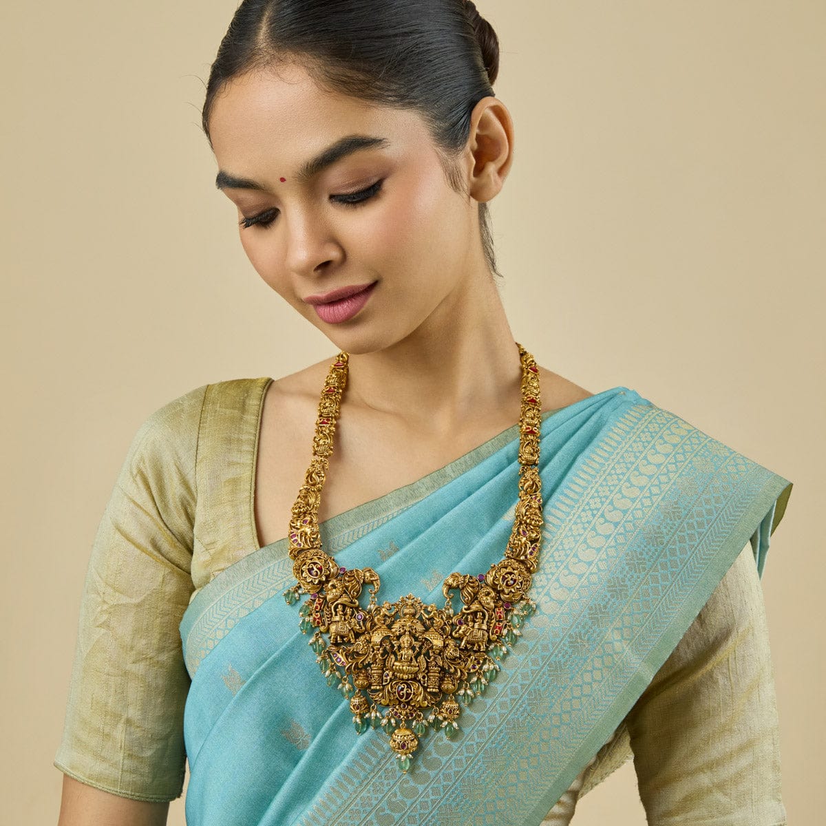 Antique Necklace 182521