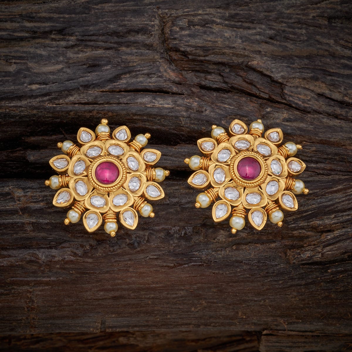 ANTIQUE KUNDAN POLKI RED KEMPU STONE EARRINGS – Sanvi Jewels